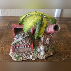 Pirate Treasure Chest Decor with Cannon For Fish Tank